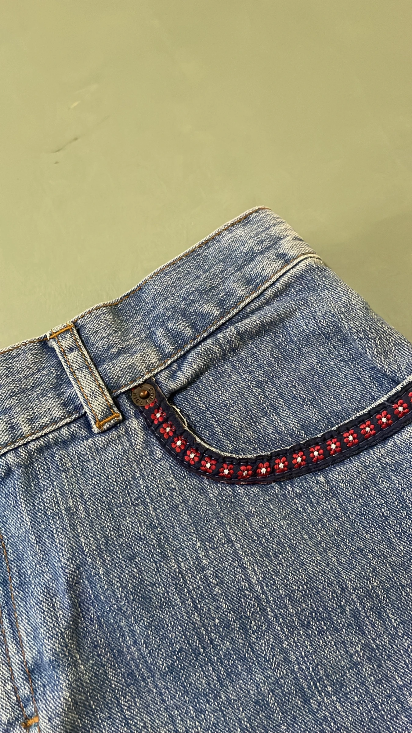 Shorts jeans com estampa – photo 3